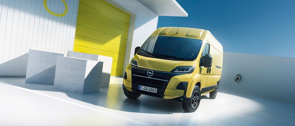 Opel, Movano-e, Charging