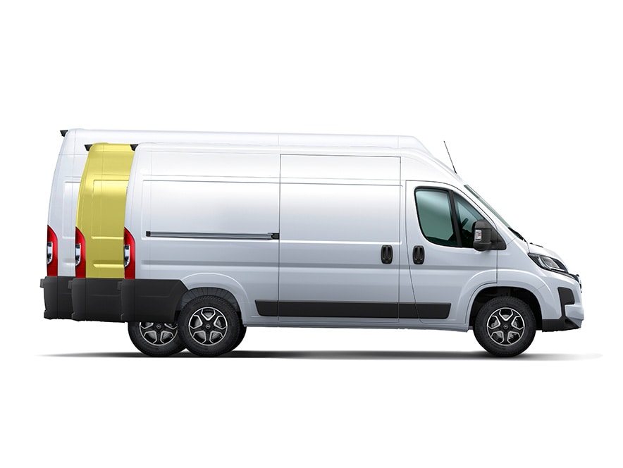 Új, különböző méretű Opel Movano furgonok oldalnézetből
