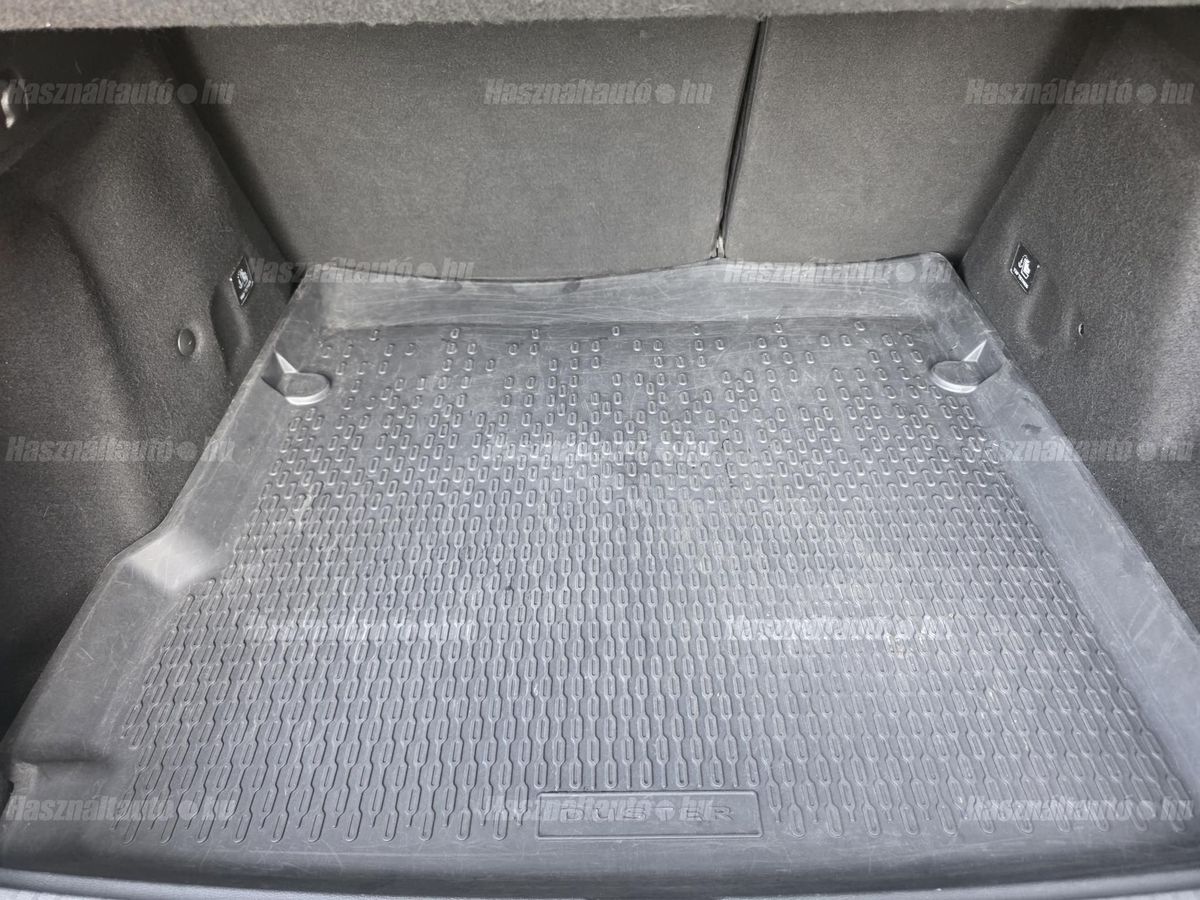 Dacia DUSTER 1.0 TCe Comfort 1.Tulaj – 14. kép