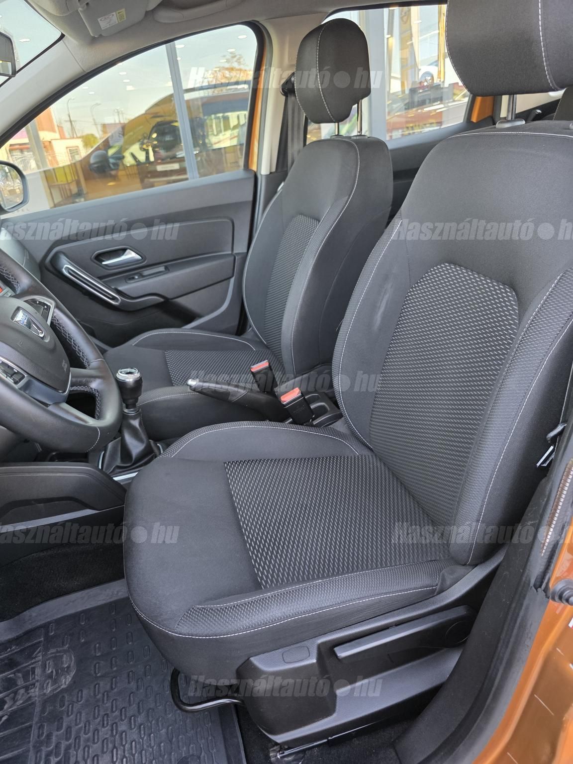 Dacia DUSTER 1.0 TCe Comfort 1.Tulaj – 15. kép