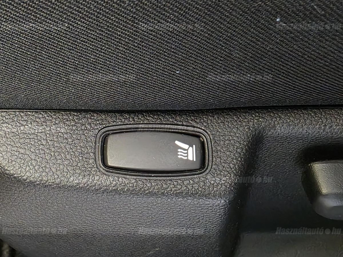 Dacia DUSTER 1.3 TCe Prestige – 18. kép