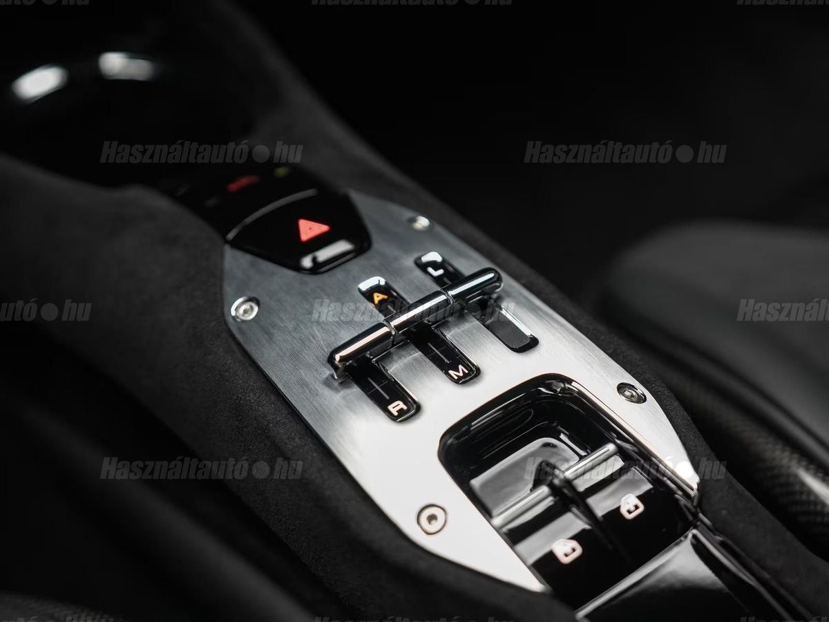 Ferrari 296 GTB – 28. kép