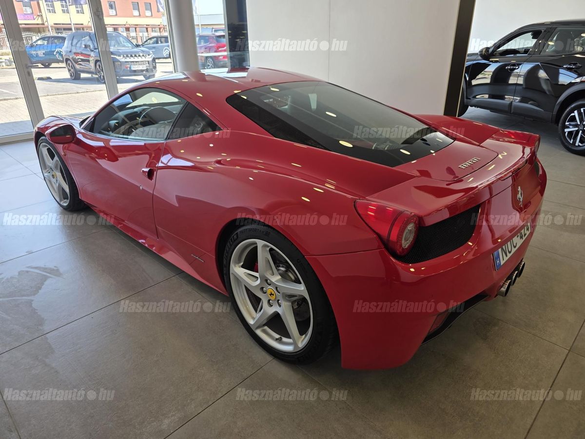 Ferrari 458 Italia (Automata) – 7. kép