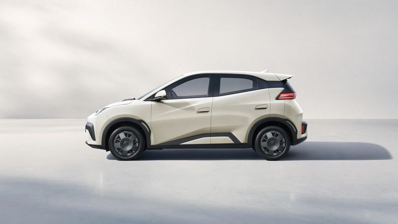 BYD DOLPHIN SURF Boost