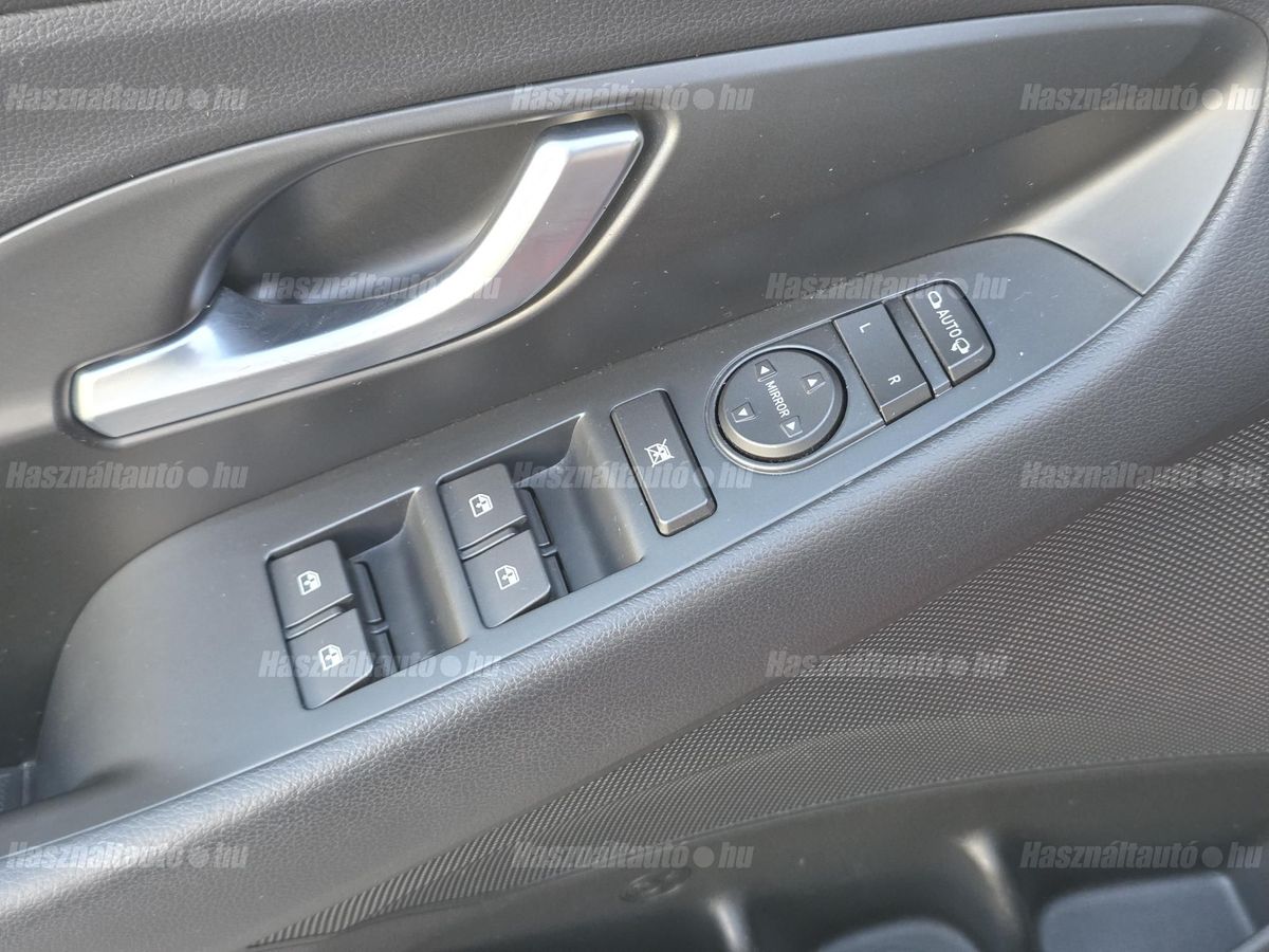 Hyundai I30 1.4 T-GDi Comfort DCT – 8. kép