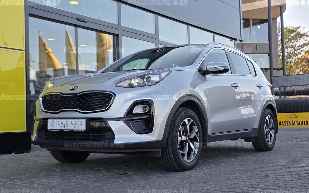 KIA SPORTAGE 1.6 GDI Silver