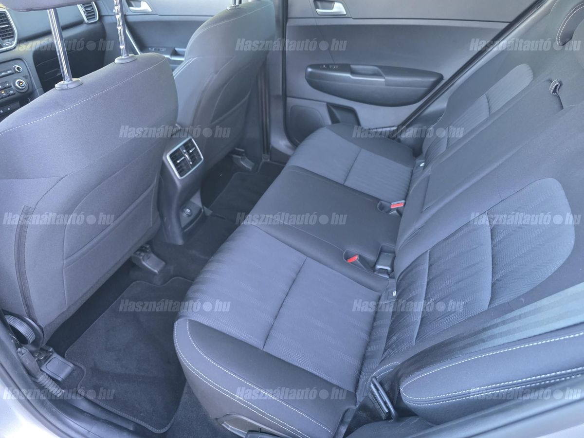 KIA SPORTAGE 1.6 GDI Silver – 12. kép