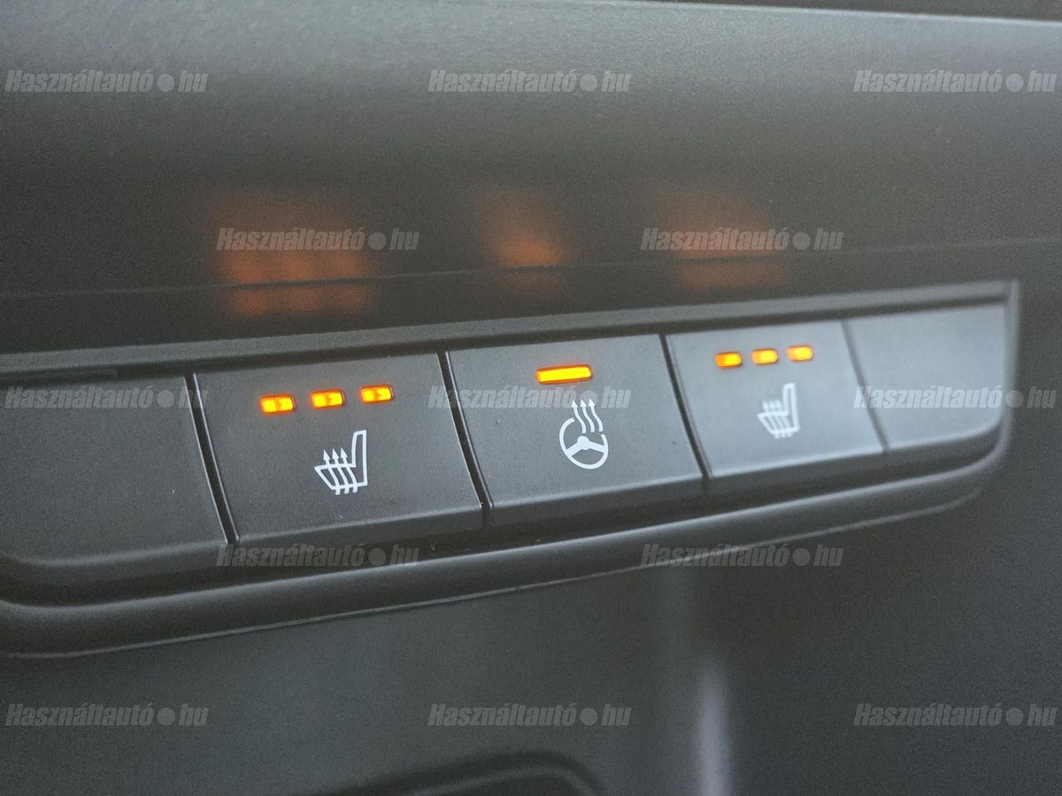 KIA SPORTAGE 1.6 GDI Silver – 16. kép