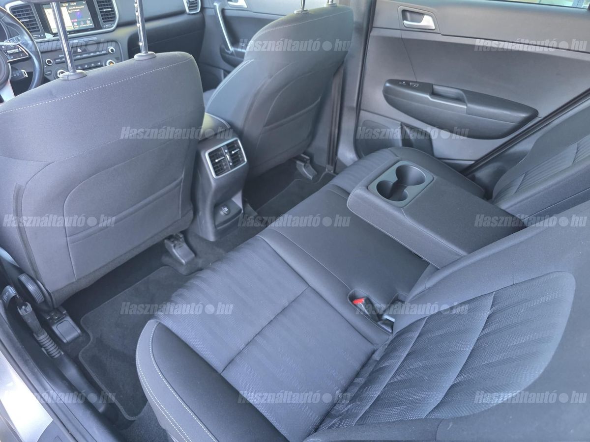KIA SPORTAGE 1.6 GDI Silver – 17. kép