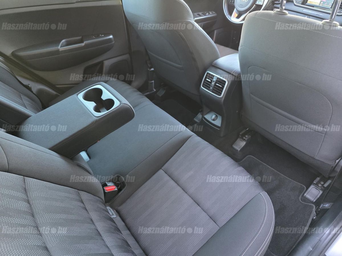 KIA SPORTAGE 1.6 GDI Silver – 20. kép