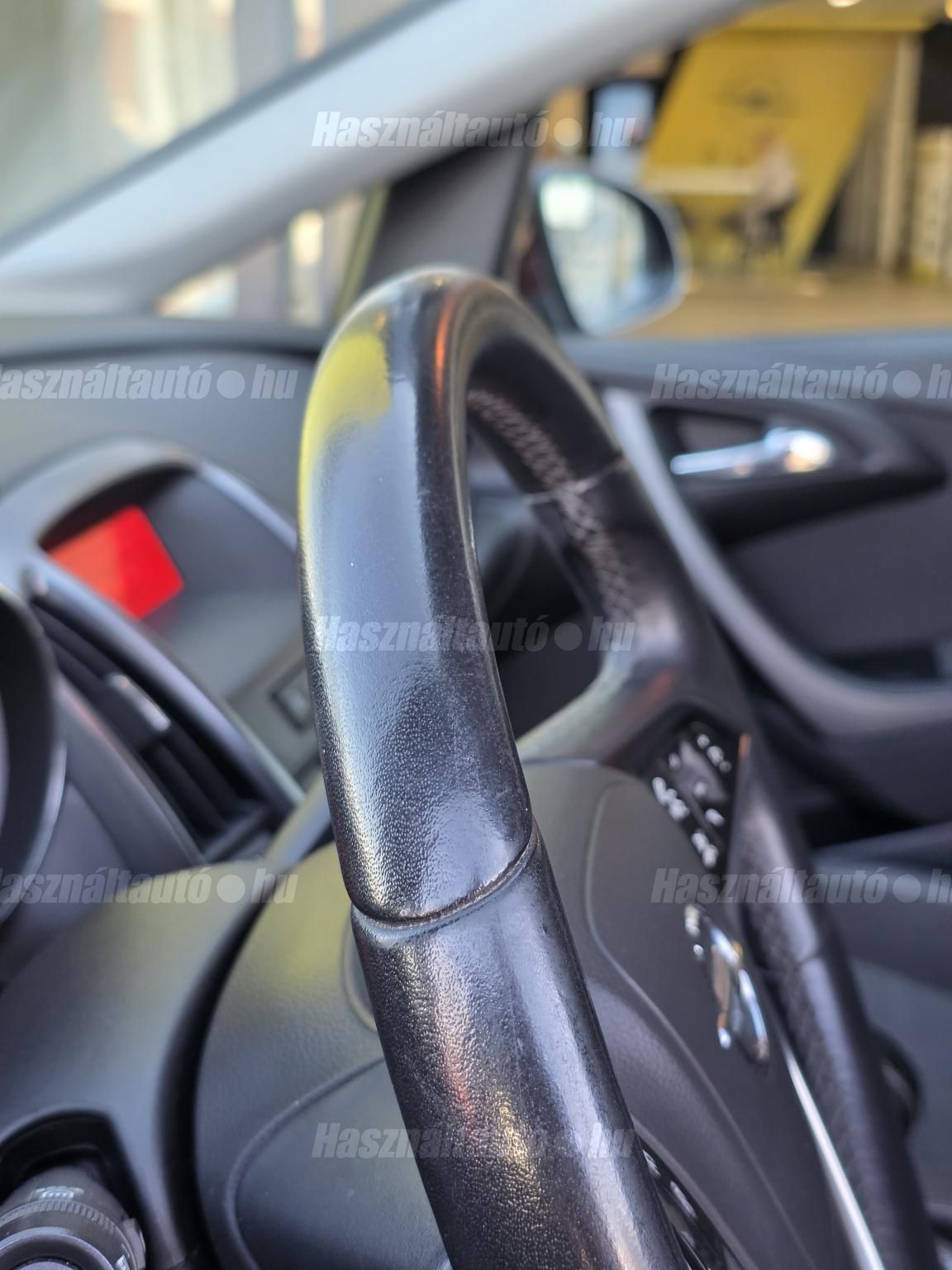 Opel ASTRA J Sedan 1.6 Enjoy EURO6 – 12. kép