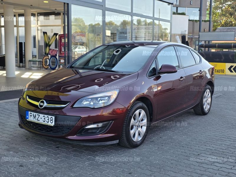 Opel ASTRA J Sedan 1.6 Enjoy EURO6 – 1. kép