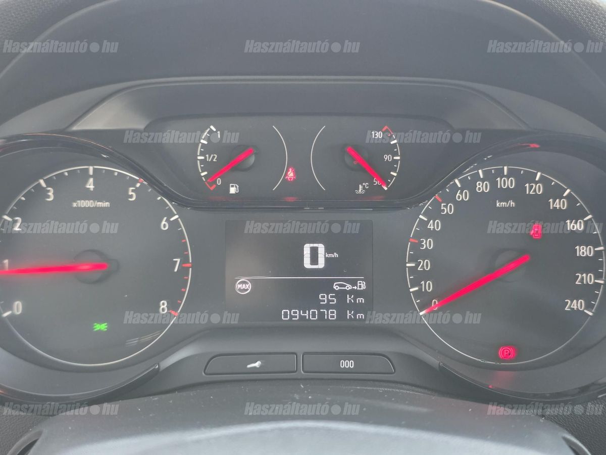 Opel CROSSLAND 1.2 T Business Edition – 13. kép