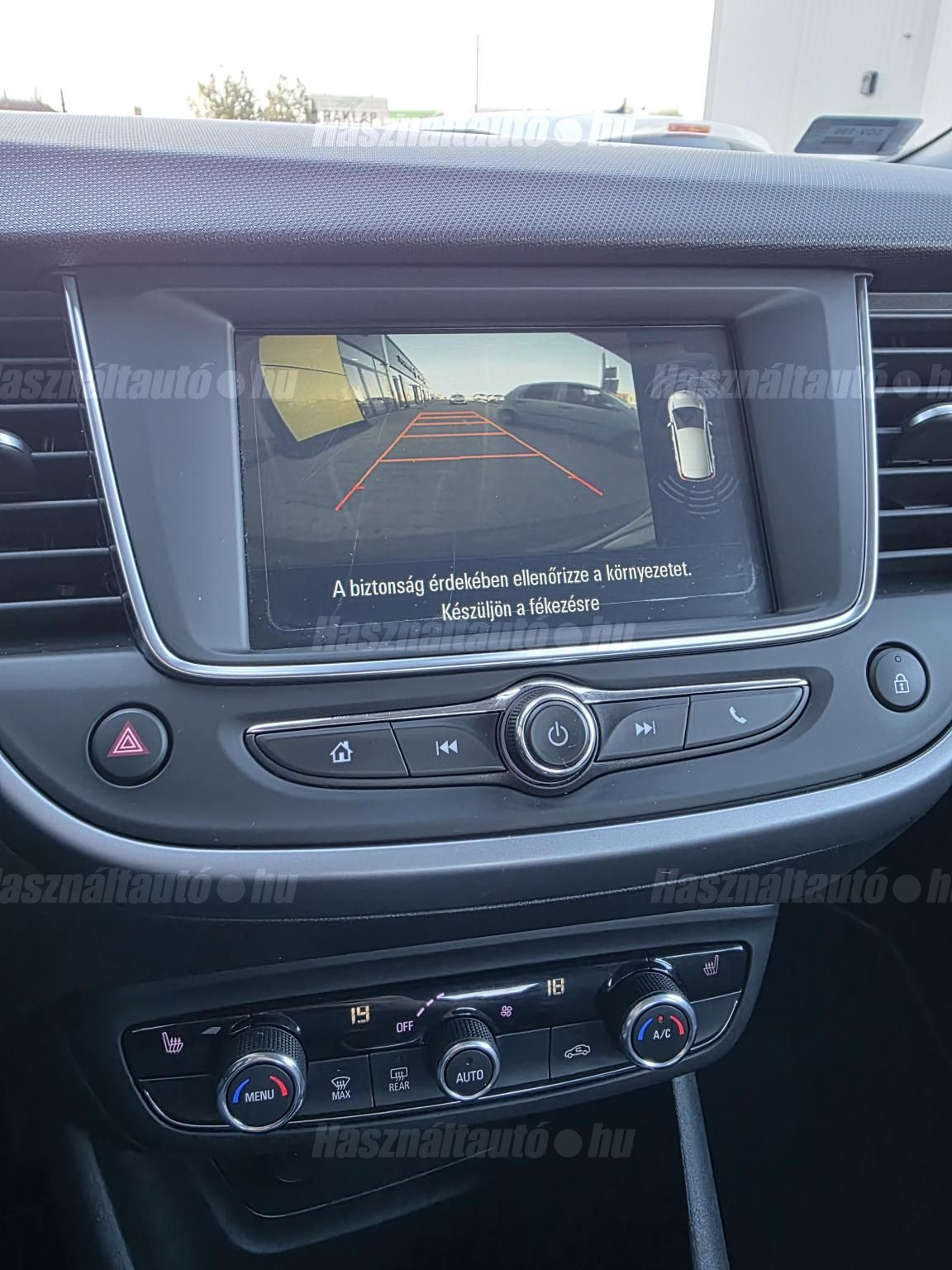 Opel CROSSLAND 1.2 T Business Edition – 15. kép