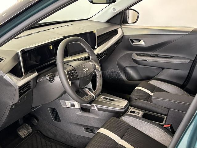 Opel FRONTERA 1.2 T MHEV Edition (Automata) – 4