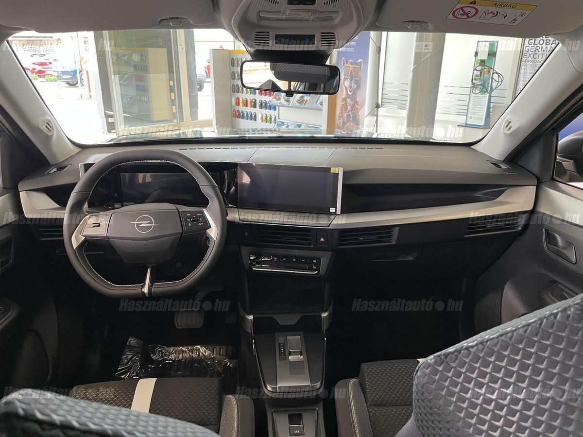 Opel FRONTERA 1.2 T MHEV Edition (Automata) – 6. kép