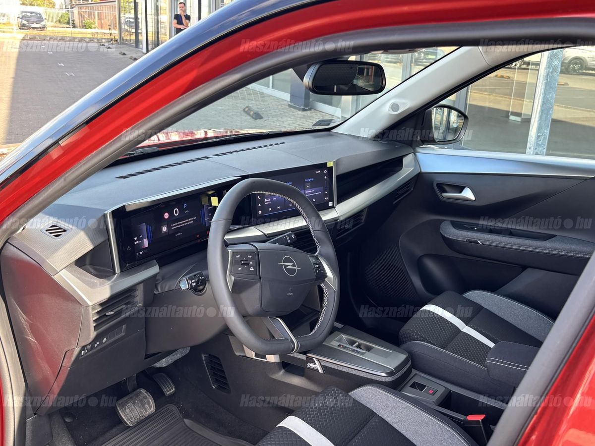 Opel FRONTERA 1.2 T MHEV GS (Automata) – 7. kép