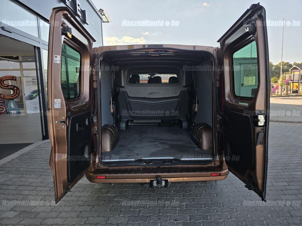 Opel VIVARO 1.6 CDTI L2H1 2.9t Start-Stop Euro 6 – 12. kép