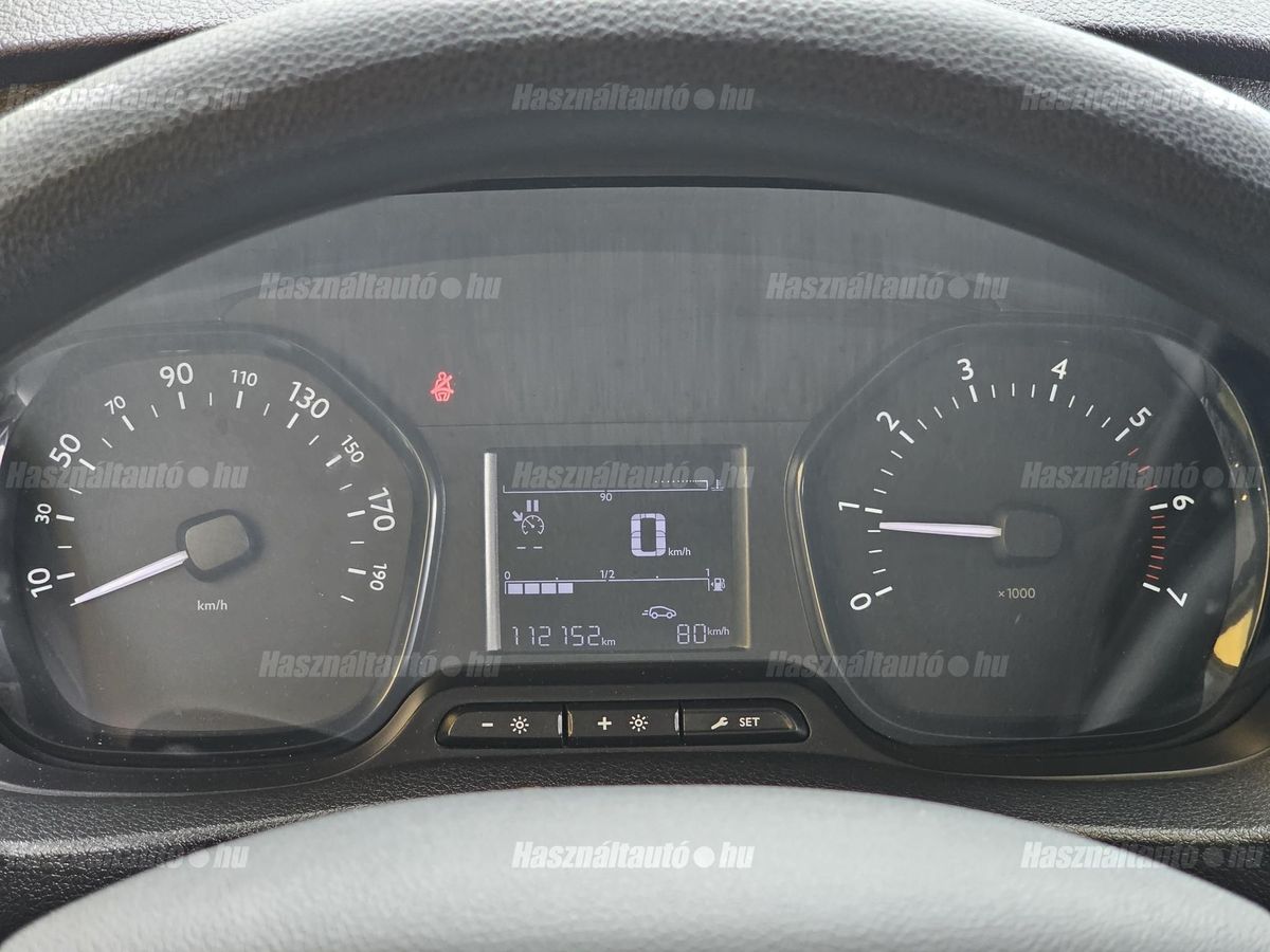 Opel VIVARO 2.0 D Cargo Edition L – 14. kép