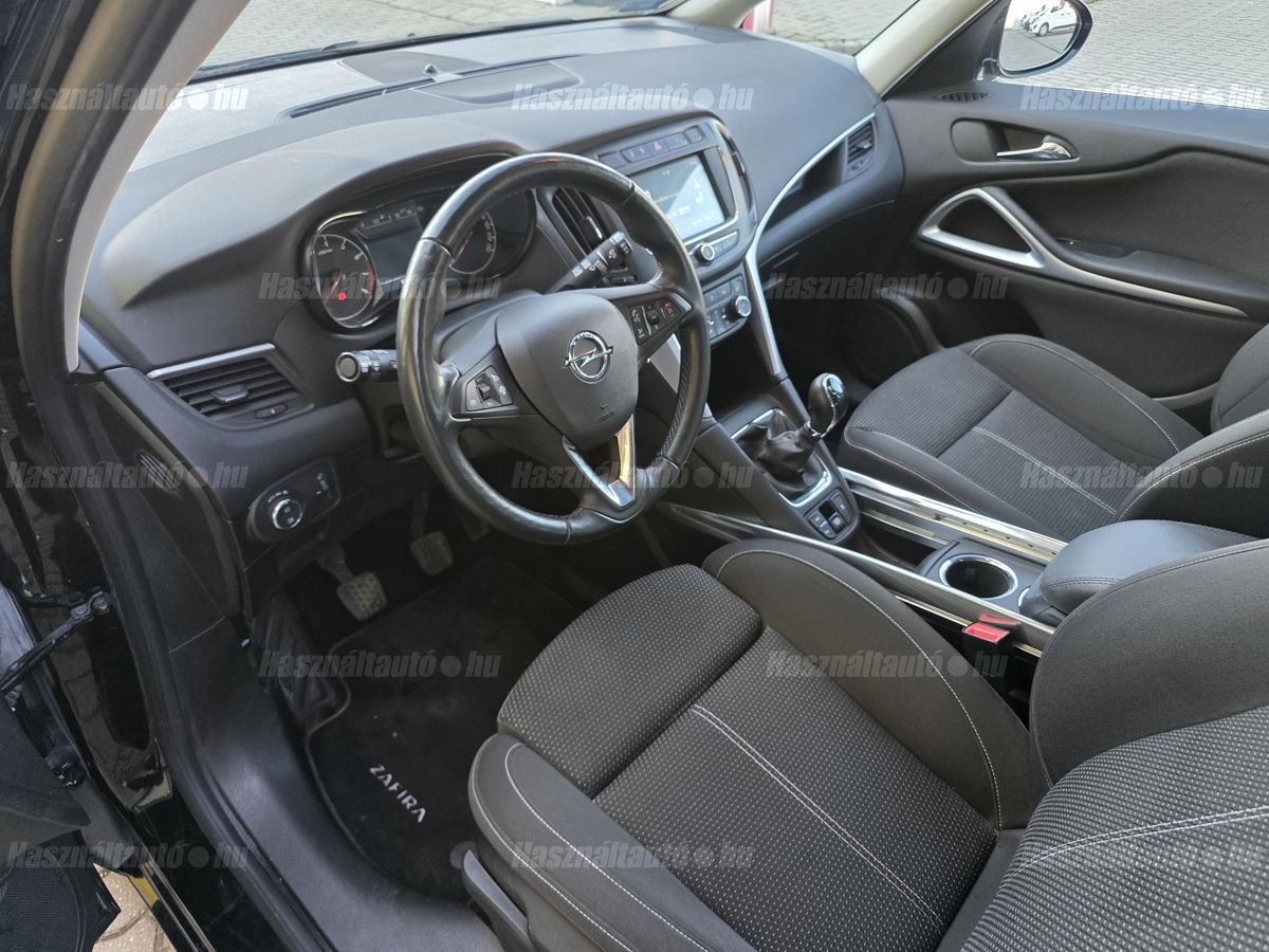 Opel ZAFIRA 1.6 T Plus Start-Stop 7 személyes – 14. kép
