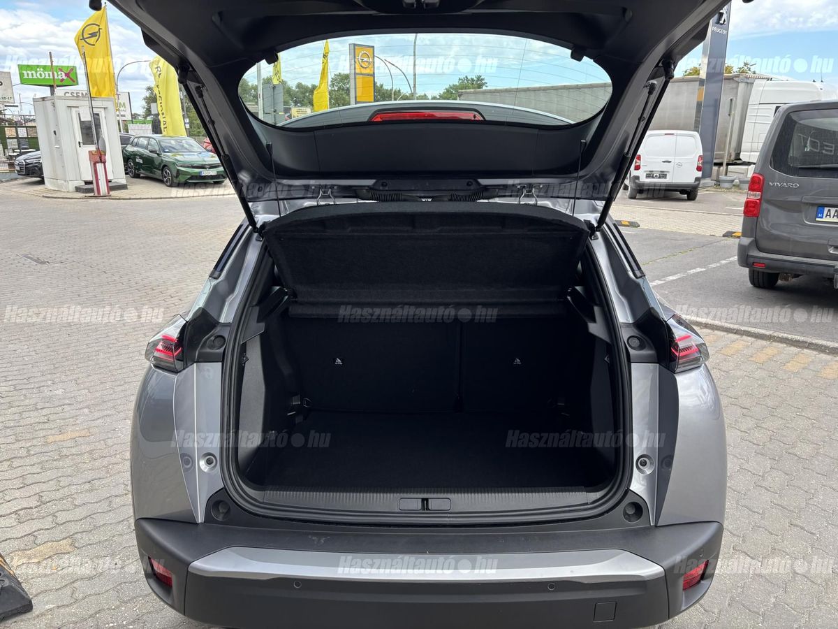 Peugeot 2008 1.2 PureTech Style – 5. kép