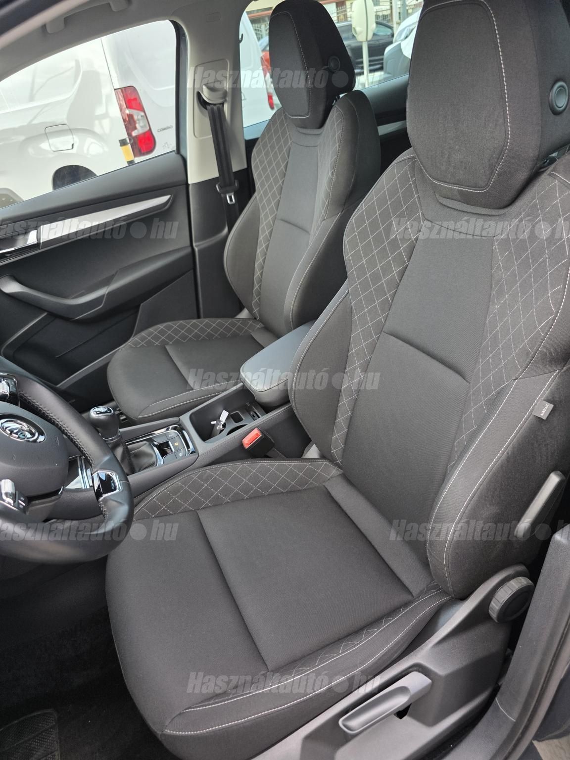 Škoda KAROQ 1.5 TSI ACT Ambition – 20. kép