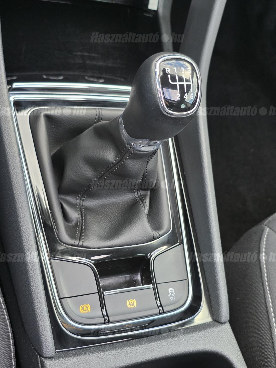 Škoda KAROQ 1.5 TSI ACT Ambition – 21. kép