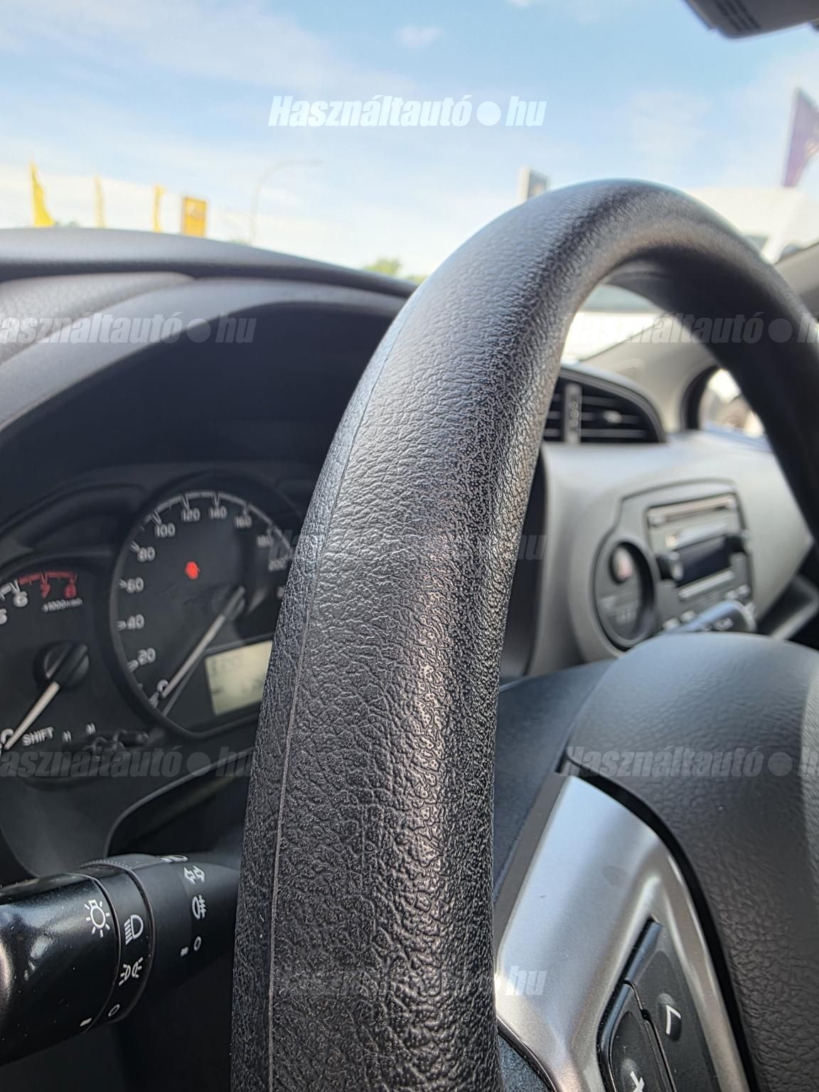 Toyota YARIS 1.0 Active – 11. kép