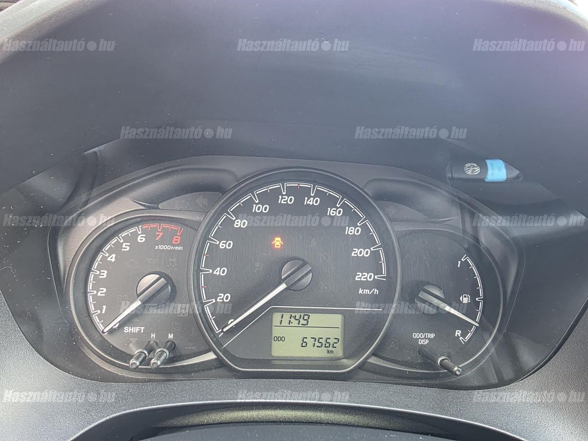 Toyota YARIS 1.0 Active – 12. kép