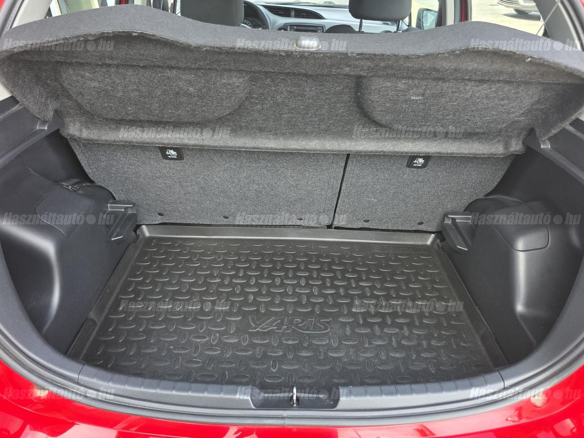 Toyota YARIS 1.0 Active – 14. kép