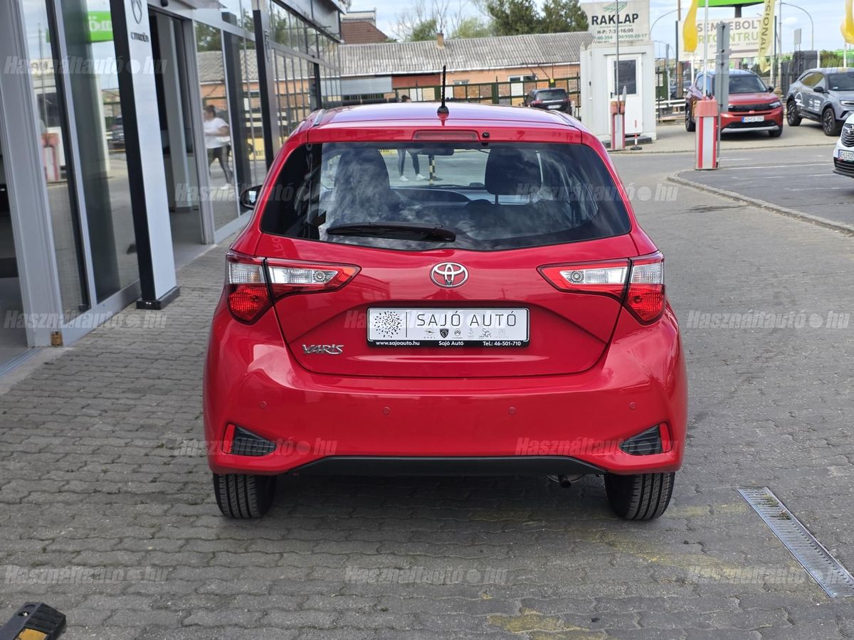 Toyota YARIS 1.0 Active – 17. kép