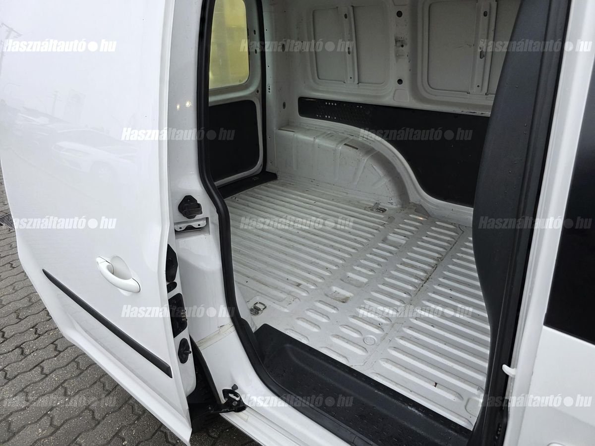 Volkswagen CADDY 2.0 TDI SCR BMT – 7. kép