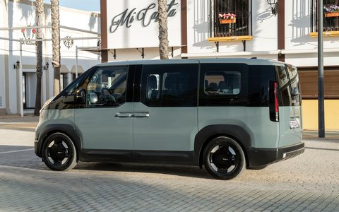 Kia PV5 Passenger